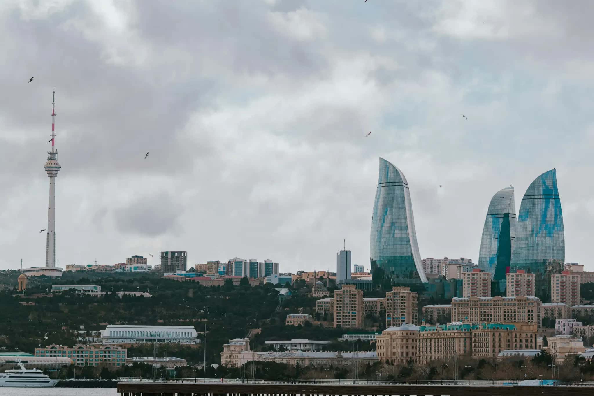 Baku, Azerbaijan — Město větrů